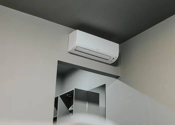 Arena Deluxe & 호텔