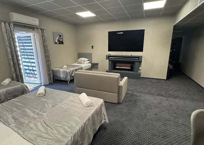 Arena Deluxe & 호텔 세게드