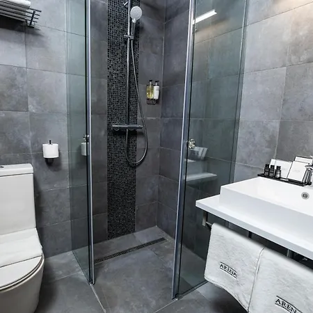 Hotell Arena Deluxe & Szeged