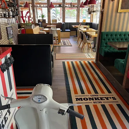 Arena Deluxe&spa Hotel