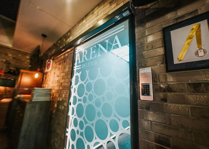 Arena Deluxe &